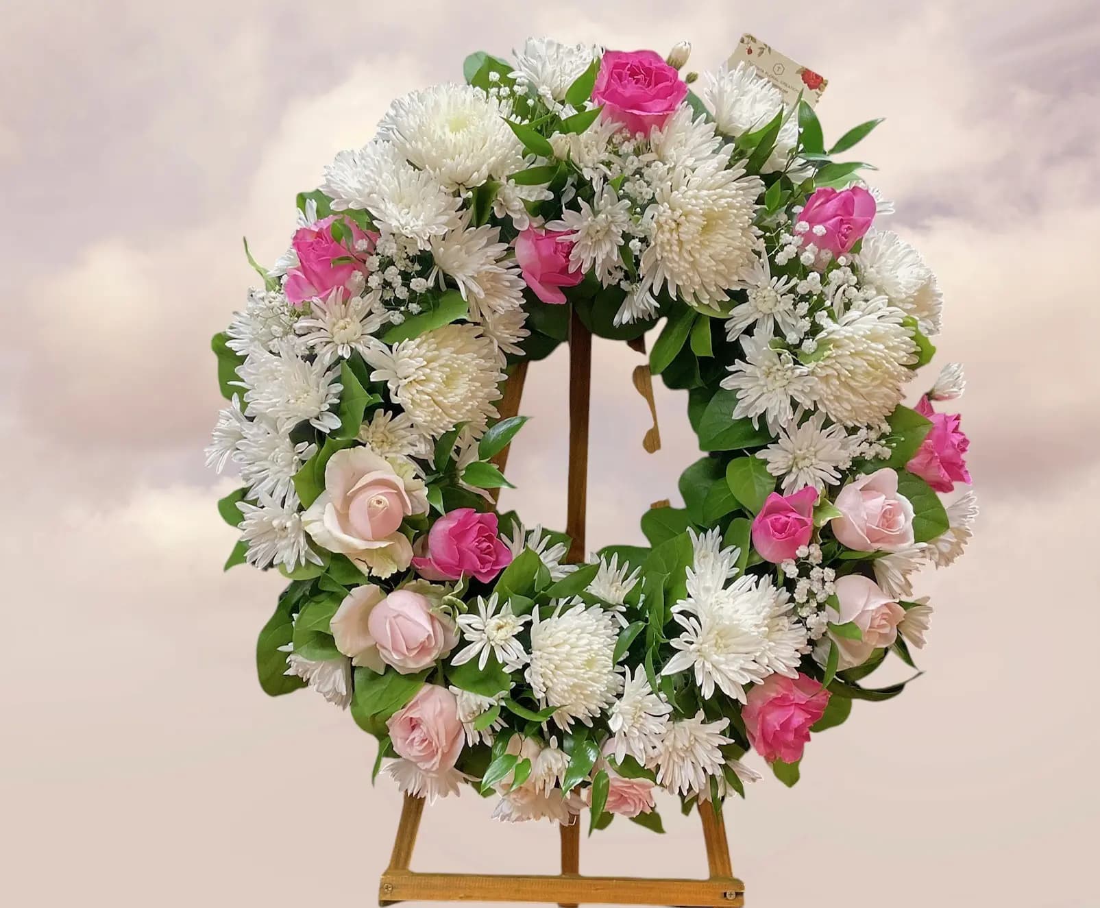 PEACEFUL MEMORY WREATH