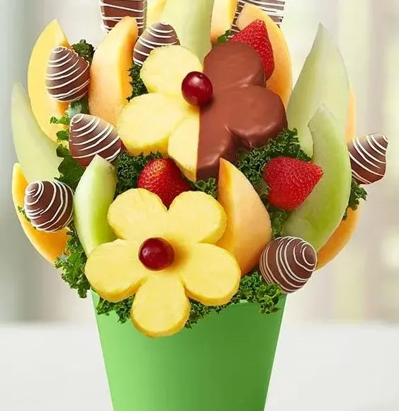 Fresh Fruit Creations & Edible Arrangements | Flagstaff Fruit