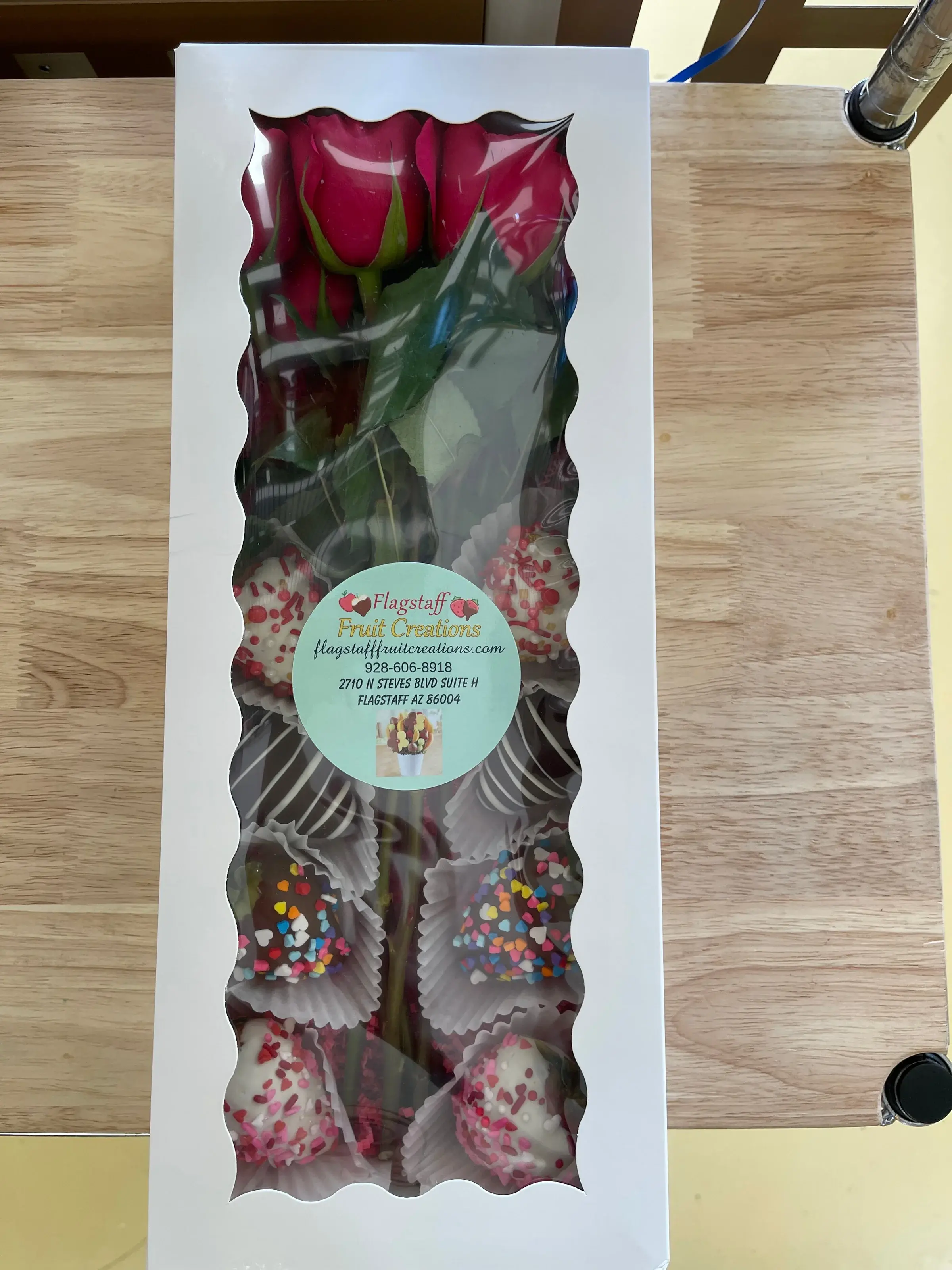 ビーズログ　with sweets OVER REQUIEMZ　クロード Ceramic Flat Bread Plate in Topaz or Opal Glaze | Ceramic